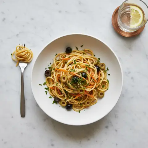 Spaghetti with Olives and Carrots