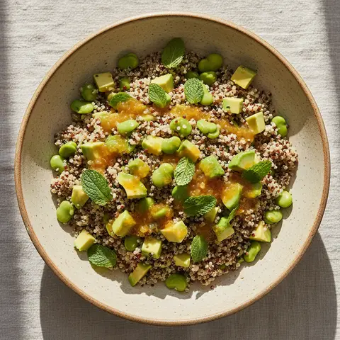 Salade quinoa & fèves à l'avocat citron vert