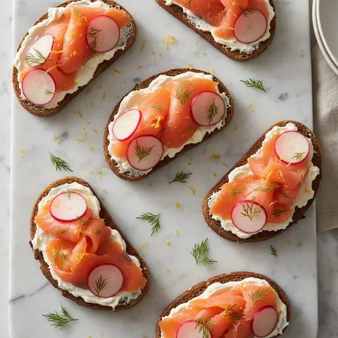 Tartine saumon & cream cheese aneth radis